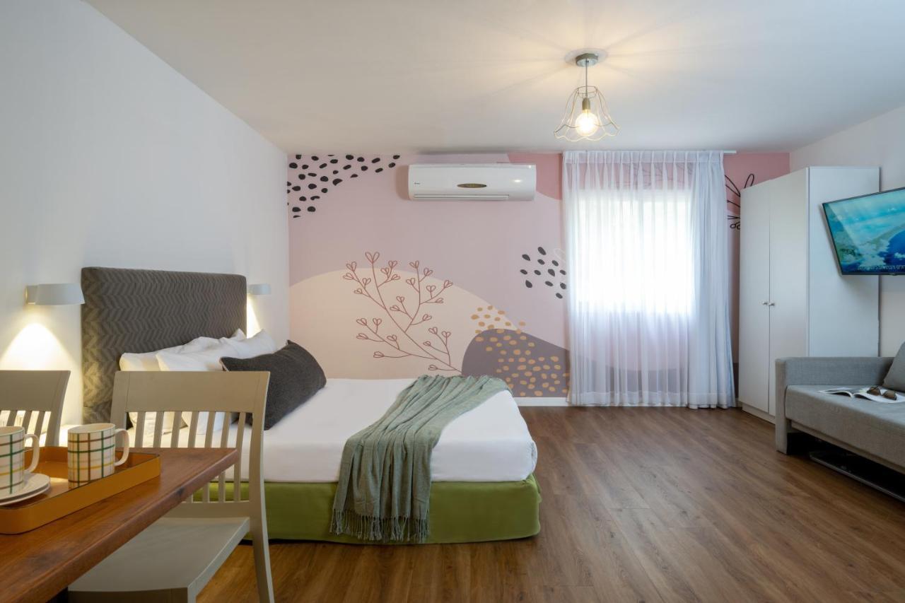 Travel Hotel Eilon Elon Eksteriør billede
