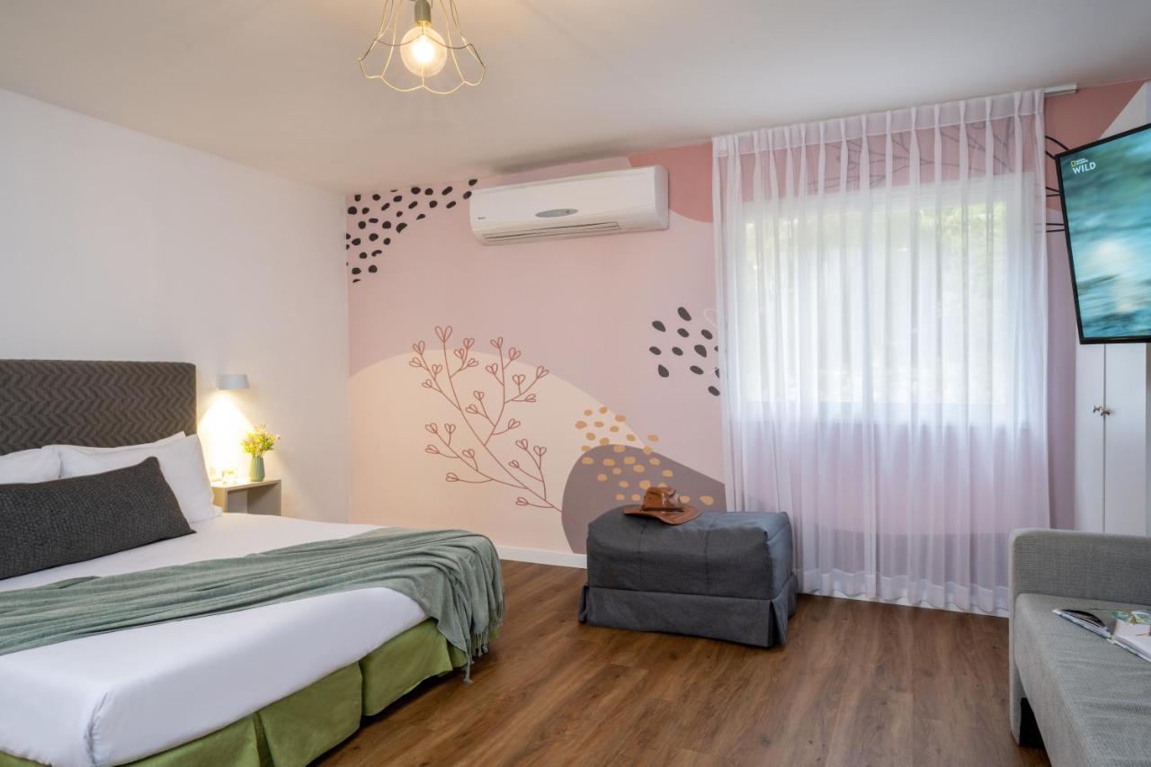 Travel Hotel Eilon Elon Eksteriør billede